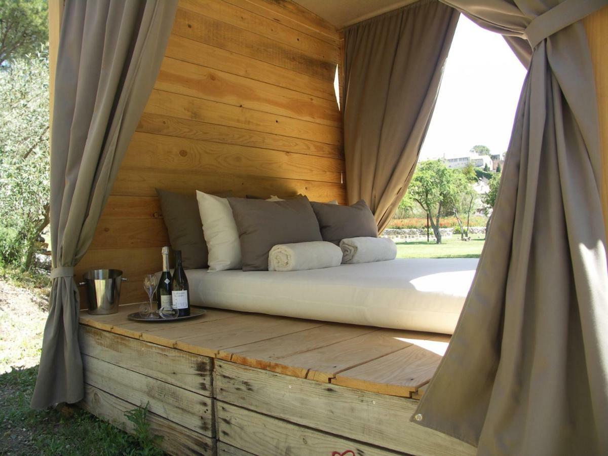 فندق Domaine Saint Martin Valliguieres المظهر الخارجي الصورة